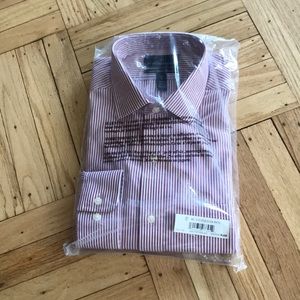 LAST CHANCE!! NWT dress shirt